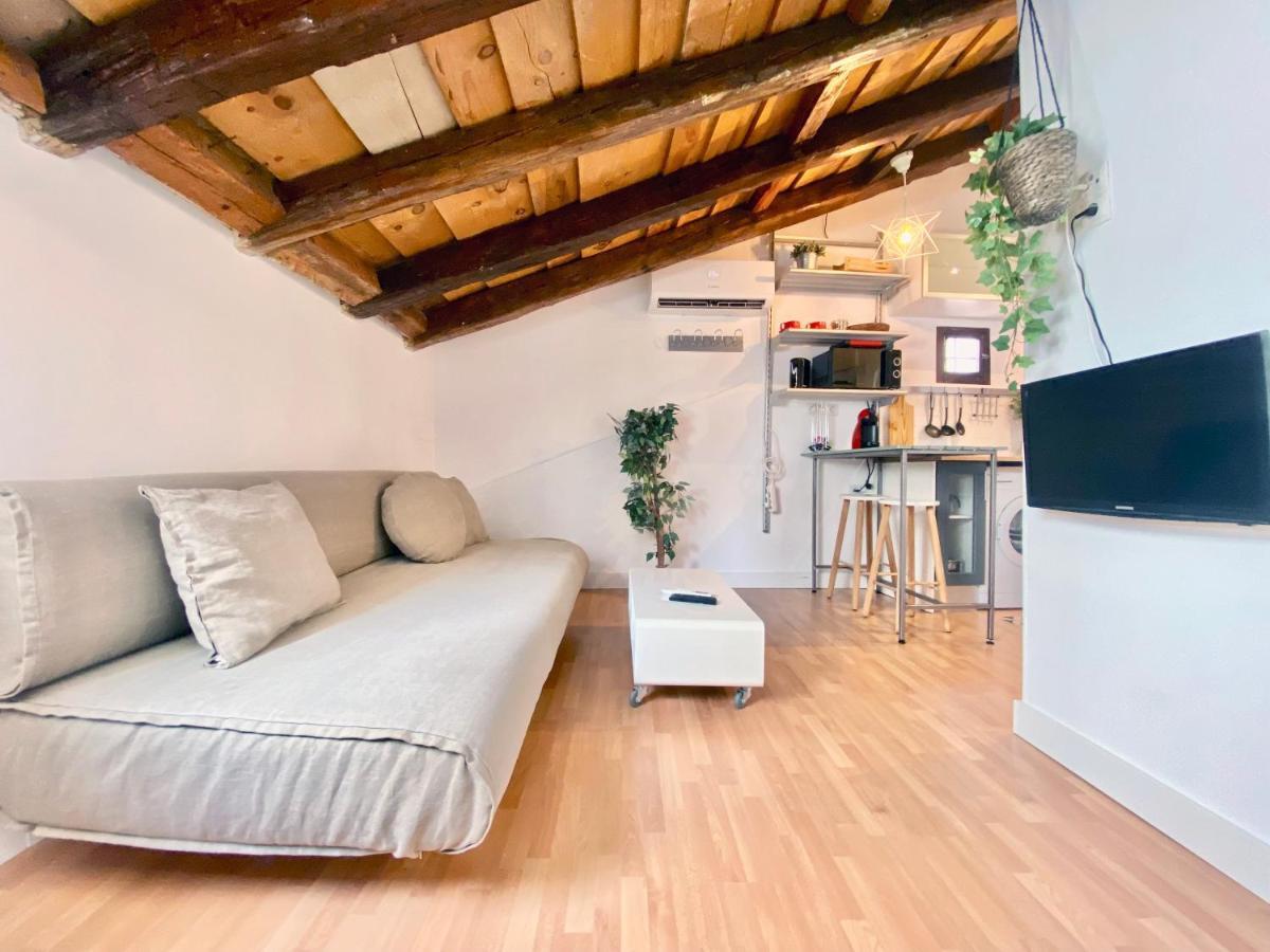 Charming Gran Via Attic Apartment Madrid Ngoại thất bức ảnh